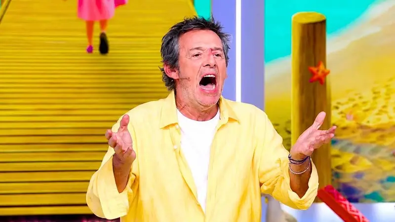 Jean-Luc Reichmann sur le plateau des 12 Coups de Midi sur TF1