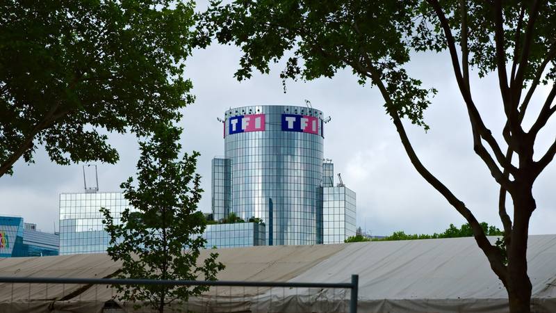 La tour TF1 à Boulogne-Billancourt, siège du groupe qui produit le magazine Sept à Huit