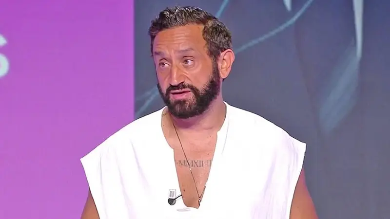 Cyril Hanouna sur le plateau de son émission TBT9 sur W9